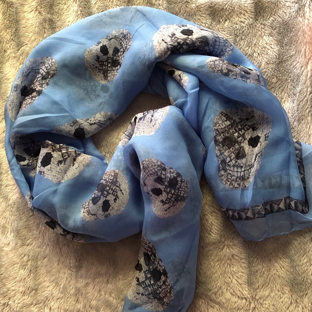 Alexander McQueen Skull Print Scarf 52x52 LG